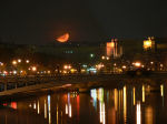 Lune sur Paris