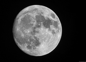 Lune &agrave; son p&eacute;rig&eacute;e